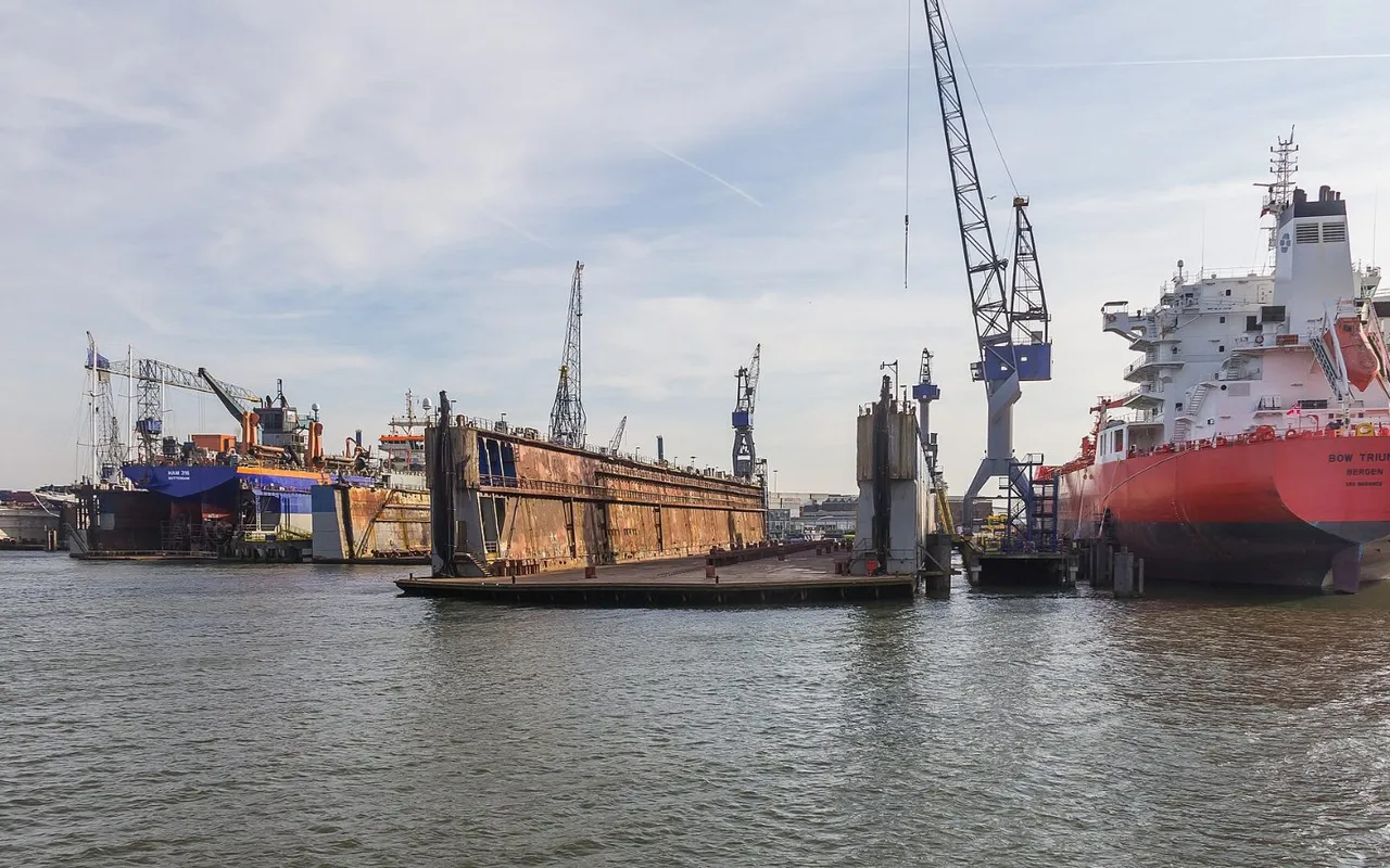 Dry docks, Damen Shipyards Rotterdam